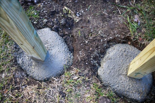 Cost of Post Hole Excavation in Salem