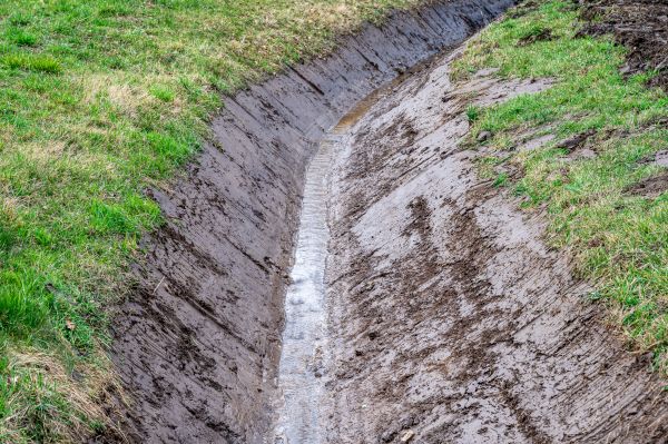 Cost of Drainage Ditch Construction in Salem