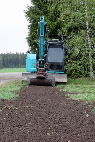 Cost of Backhoe Grading in Salem